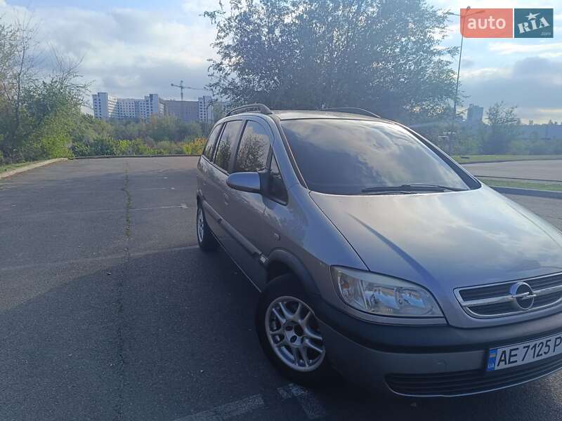 Минивэн Opel Zafira 2003 в Кривом Роге фото 37 Минивэн Opel Zafira 2003 в Кривом Роге