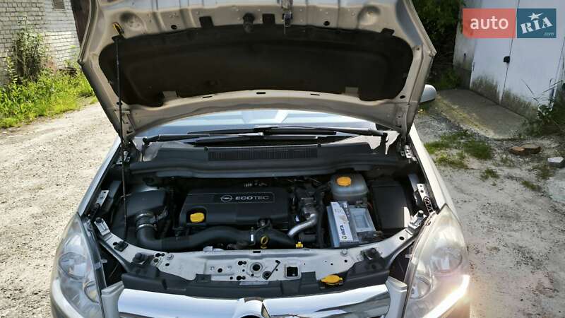 Мінівен Opel Zafira 2008 в Ходореві