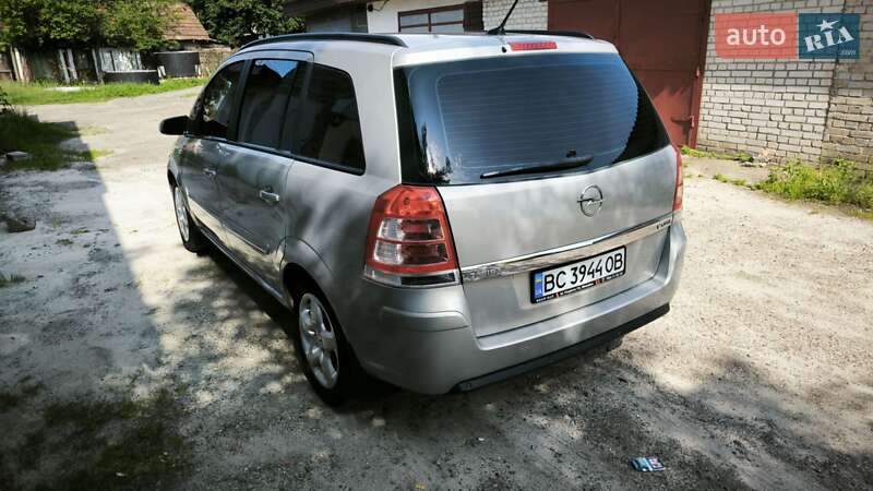 Мінівен Opel Zafira 2008 в Ходореві