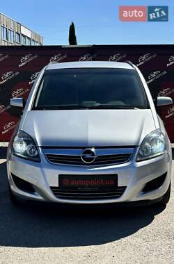 Минивэн Opel Zafira 2012 в 