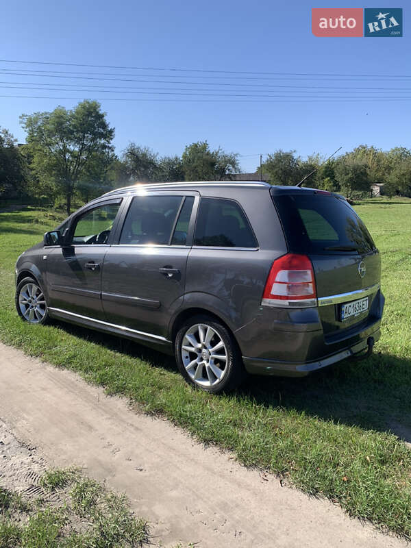 Мінівен Opel Zafira 2009 в Володимирі