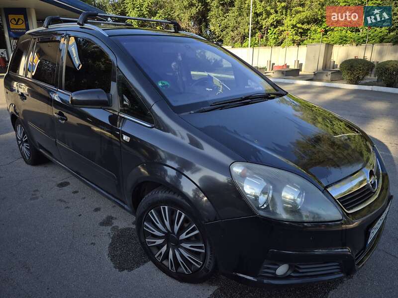 Минивэн Opel Zafira 2007 в Запорожье фото 10 Минивэн Opel Zafira 2007 в Запорожье