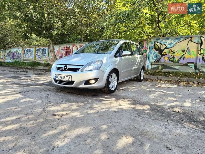 Opel Zafira 2008