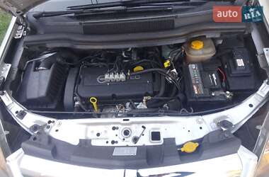 Минивэн Opel Zafira 2011 в 
