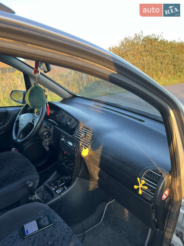Мінівен Opel Zafira 2000 в Мостиській фото 8 Мінівен Opel Zafira 2000 в Мостиській