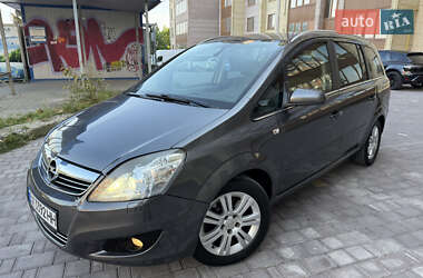Минивэн Opel Zafira 2009 в 