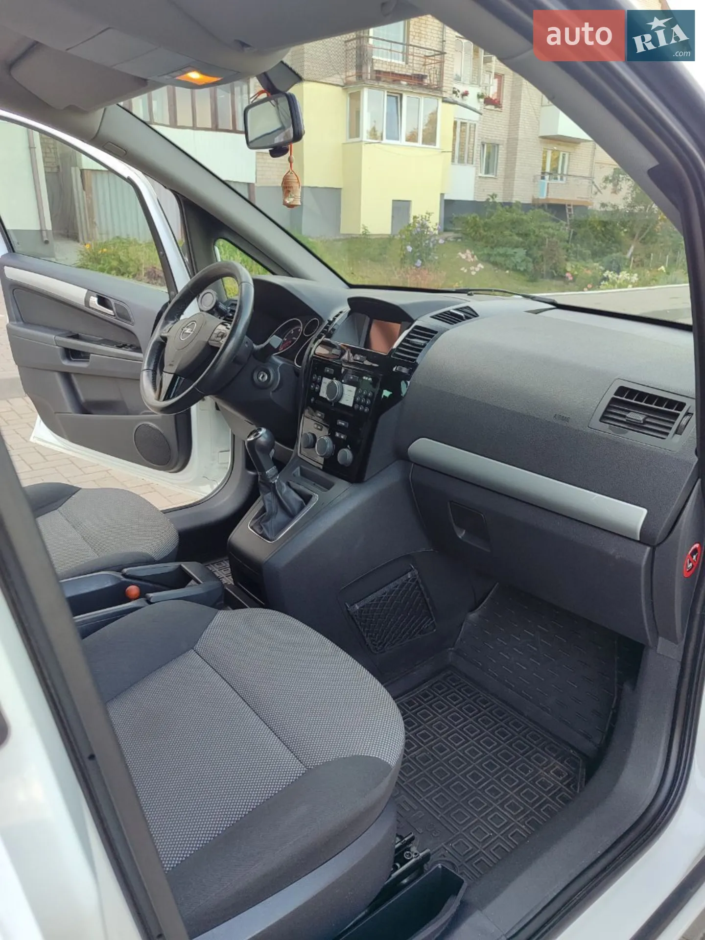 2011 Opel Zafira - мініатюра 15