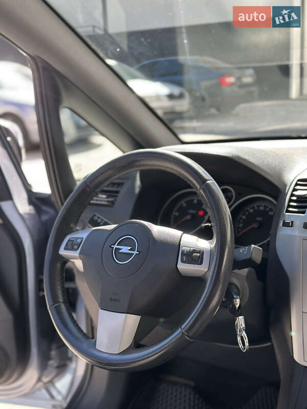 Мінівен Opel Zafira 2009 в Вінниці фото 17 Мінівен Opel Zafira 2009 в Вінниці