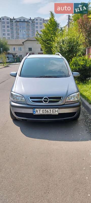 Мінівен Opel Zafira 2005 в Івано-Франківську
