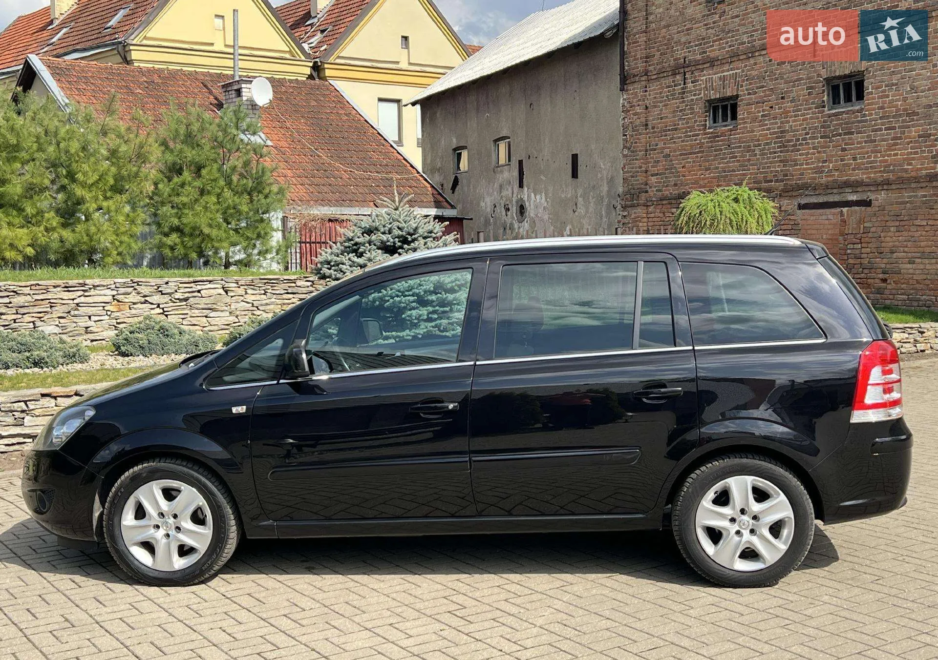 2010 Opel Zafira - мініатюра 10
