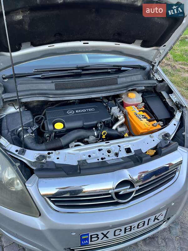 Мінівен Opel Zafira 2008 в Кам'янець-Подільському