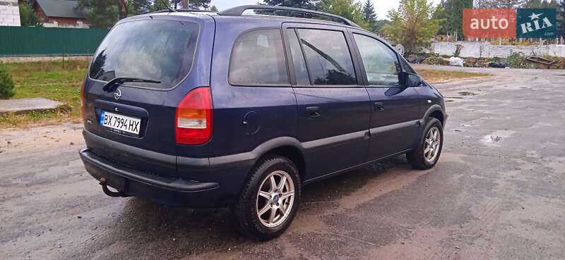 Opel Zafira 2001
