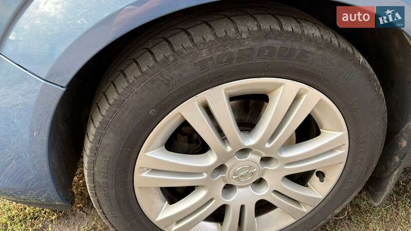 Минивэн Opel Zafira 2008 в Харькове