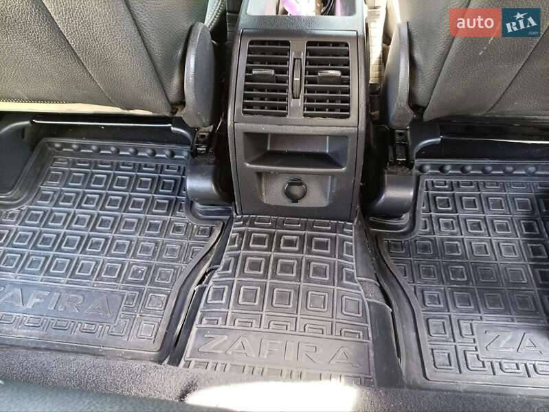 Минивэн Opel Zafira 2007 в Ладыжине