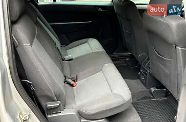 Минивэн Opel Zafira 2007 в 