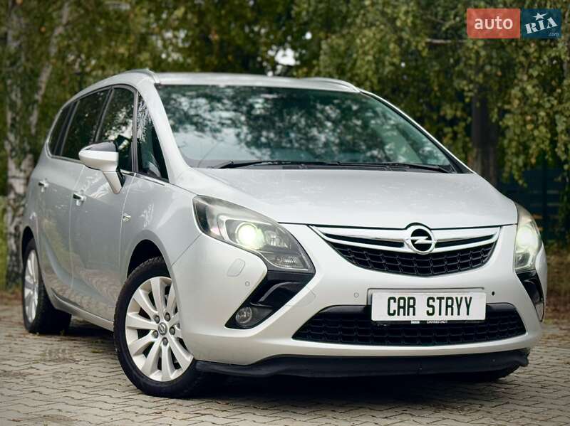 Минивэн Opel Zafira 2012 в Стрые