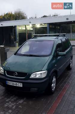 Мінівен Opel Zafira 2001 в Кам'янець-Подільському