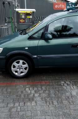 Минивэн Opel Zafira 2001 в 
