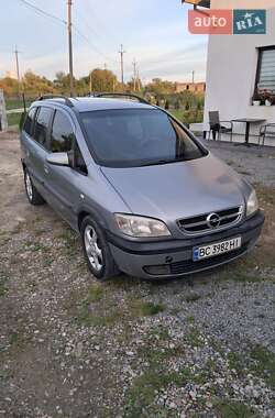 Минивэн Opel Zafira 2003 в Пустомытах