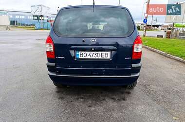 Минивэн Opel Zafira 2002 в 