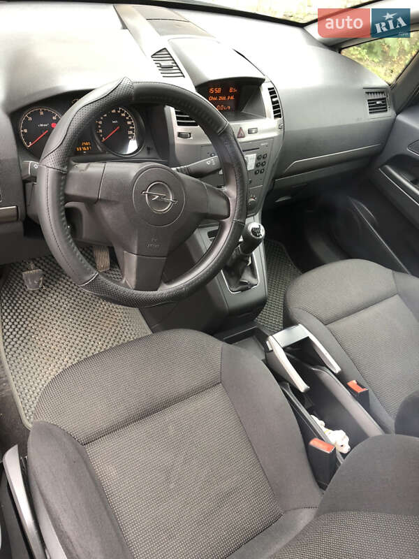 Мінівен Opel Zafira 2007 в Кам'янець-Подільському фото 12 Мінівен Opel Zafira 2007 в Кам'янець-Подільському