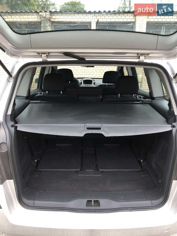 Мінівен Opel Zafira 2007 в Кам'янець-Подільському фото 31 Мінівен Opel Zafira 2007 в Кам'янець-Подільському