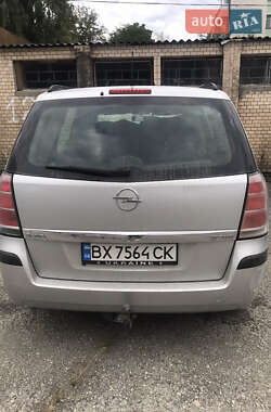 Минивэн Opel Zafira 2007 в Каменец-Подольском