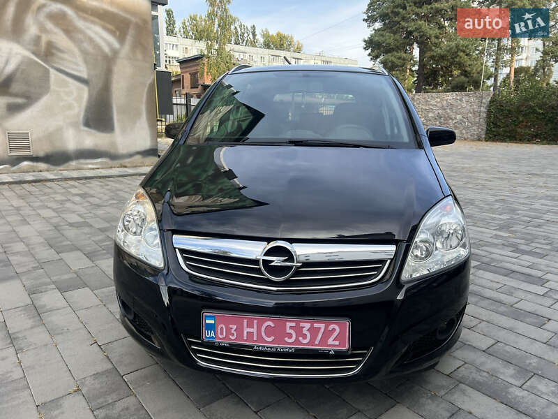 Минивэн Opel Zafira 2008 в Ахтырке фото 2 Минивэн Opel Zafira 2008 в Ахтырке