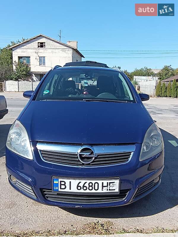 Мінівен Opel Zafira 2005 в Кам'янському фото 2 Мінівен Opel Zafira 2005 в Кам'янському