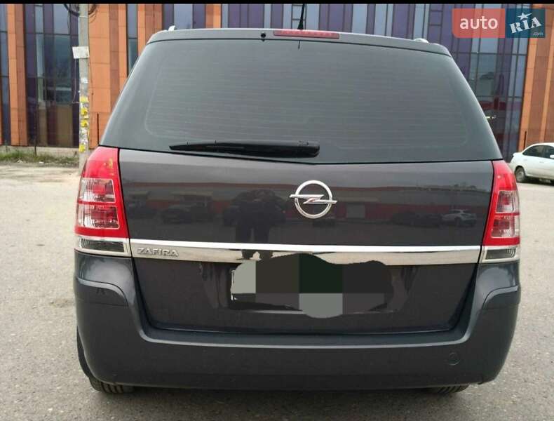Мінівен Opel Zafira 2012 в Львові