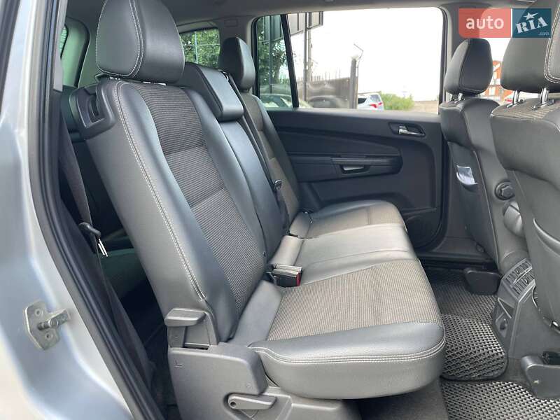 Минивэн Opel Zafira 2011 в Киеве фото 12 Минивэн Opel Zafira 2011 в Киеве