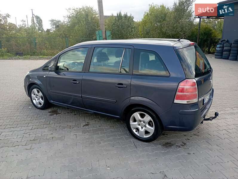 Минивэн Opel Zafira 2006 в Ковеле