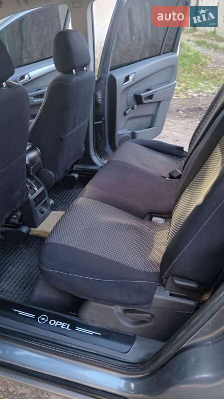 Минивэн Opel Zafira 2006 в Красилове фото 16 Минивэн Opel Zafira 2006 в Красилове