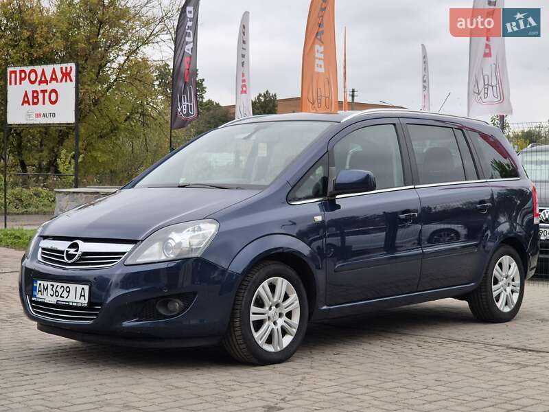Opel Zafira 2011