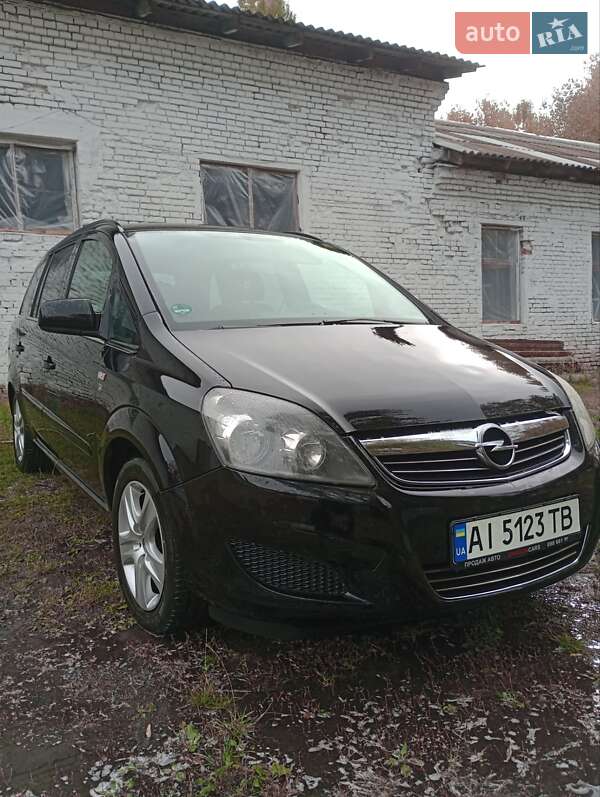 Opel Zafira 2010
