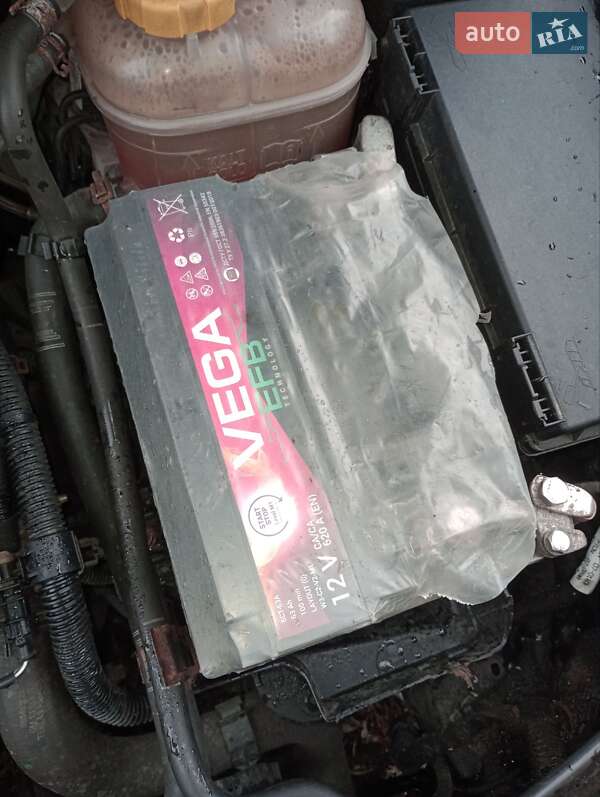 Минивэн Opel Zafira 2010 в Остер