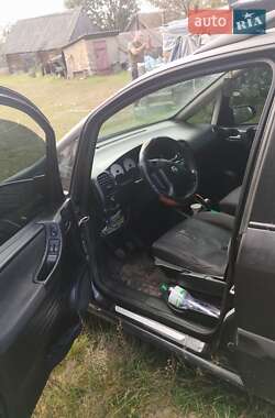 Минивэн Opel Zafira 2002 в 