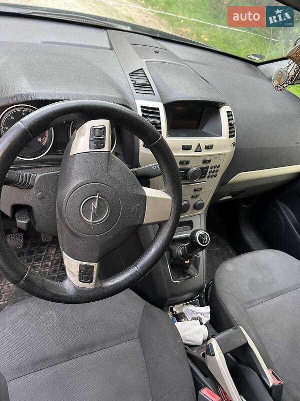 Мінівен Opel Zafira 2008 в Львові