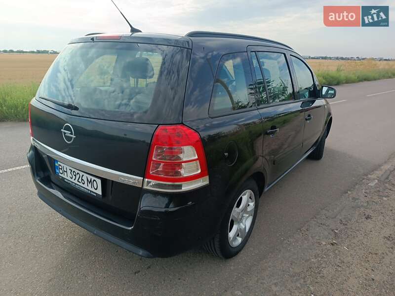 Минивэн Opel Zafira 2011 в Одессе фото 3 Минивэн Opel Zafira 2011 в Одессе