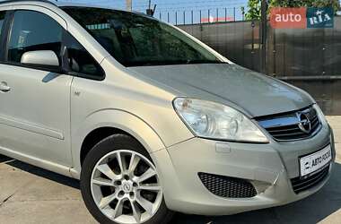 Минивэн Opel Zafira 2009 в 