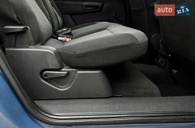 Минивэн Opel Zafira 2008 в 