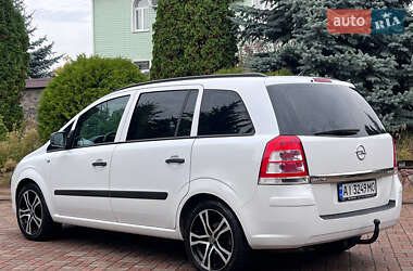 Мінівен Opel Zafira 2009 в  фото 4 Мінівен Opel Zafira 2009 в