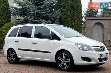 Мінівен Opel Zafira 2009 в  фото 10 Мінівен Opel Zafira 2009 в