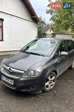 Минивэн Opel Zafira 2012 в Коломые