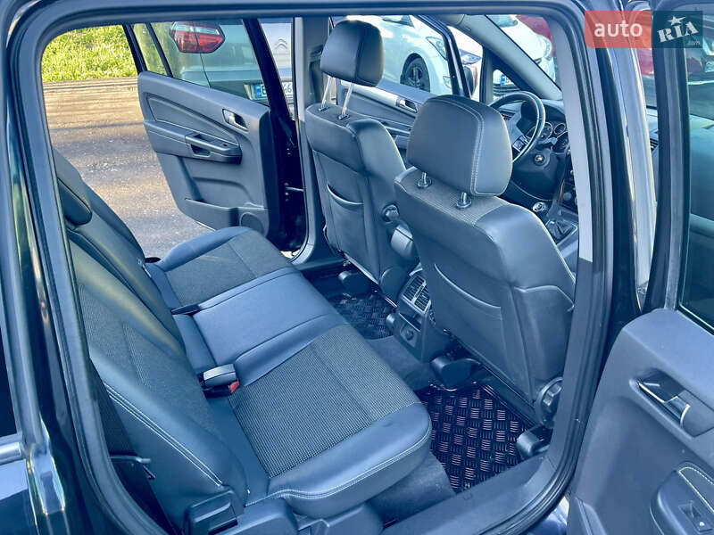 Минивэн Opel Zafira 2010 в Трускавце фото 31 Минивэн Opel Zafira 2010 в Трускавце
