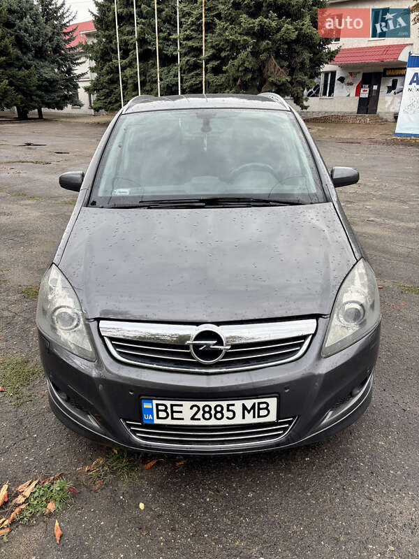 Opel Zafira 2009