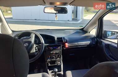 Мінівен Opel Zafira 2003 в 