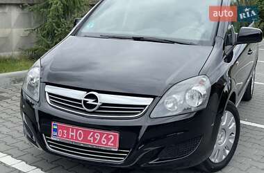 Минивэн Opel Zafira 2010 в 