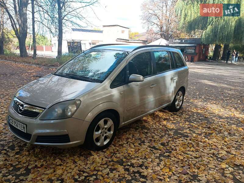 Мінівен Opel Zafira 2005 в Ніжині