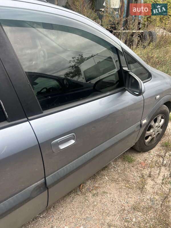 Минивэн Opel Zafira 2003 в Харькове фото 4 Минивэн Opel Zafira 2003 в Харькове